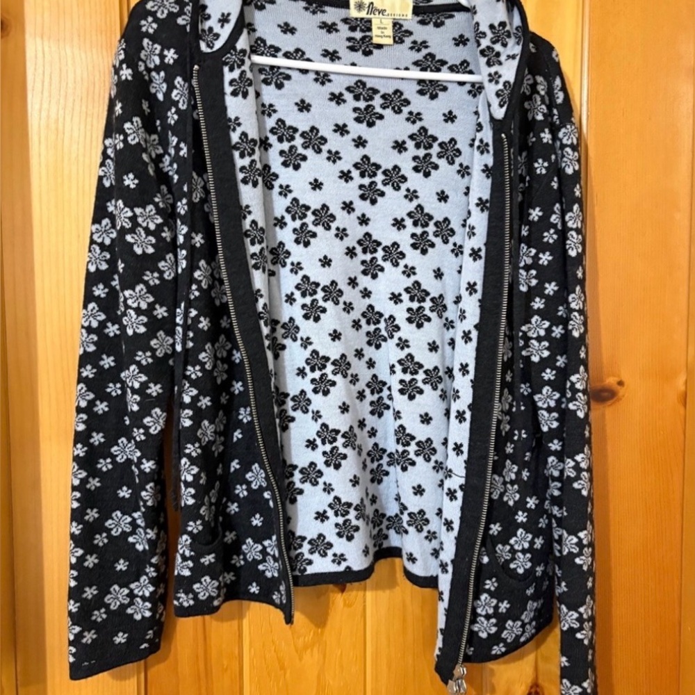 Neve Black  Zipp Up Hoodie Floral Wool Sweater Size L - Picture 7 of 7